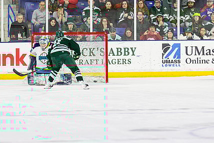 Boston Fleet forward Alina Müller scores the shootout game-winner against New York Sirens goalie Kayle Osborne.