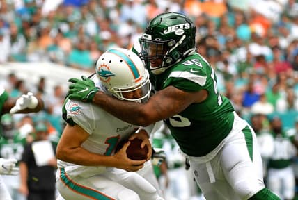 Jets Quinnen Williams sacks Ryan Fitzpatrick of the Dolphins