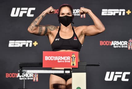 Amanda Nunes UFC 250