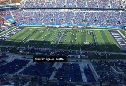 Kentucky marching band burned Louisville Saturday