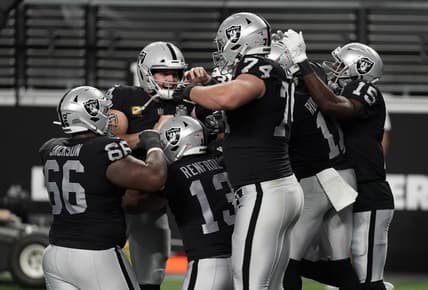 Las Vegas Raiders celebrate during NFL game against the Saints
