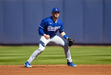 mlb