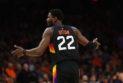 Phoenix-Suns-Deandre-Ayton