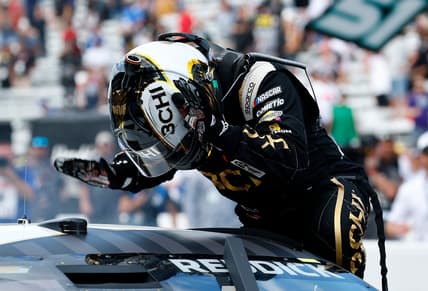 NASCAR: Verizon 200 at the Brickyard