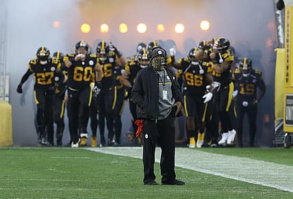 Pittsburgh Steelers sign Mike Tomlin to three-year extension