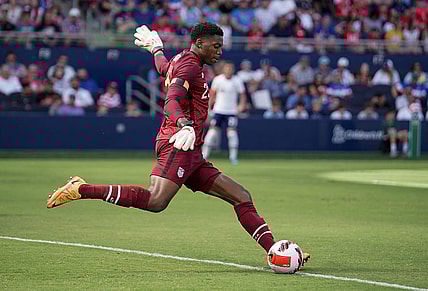 Jun 5, 2022; Kansas City, Kansas, USA; USA goalkeeper Sean Johnson (25) puts the ball in play against the against Uruguay during an international friendly soccer match at Children's Mercy Park. Mandatory Credit: Denny Medley-USA TODAY Sports