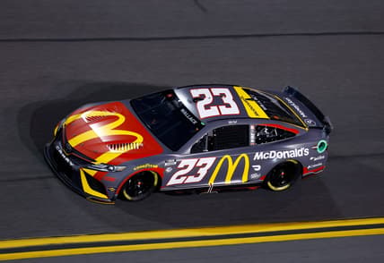 NASCAR: Bluegreen Vacations Duel 1 at DAYTONA