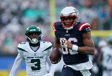 New England Patriots tight end Pharaoh Brown on his way to a touchdown against the New York Jets in the first half of a regular season game at MetLife Stadium on Sunday, Sept. 24, 2023, in East Rutherford.