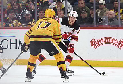 NHL: New Jersey Devils at Pittsburgh Penguins