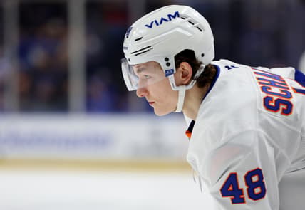 NHL: New York Islanders at Buffalo Sabres