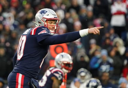 NFL: Tennessee Titans at New England Patriots