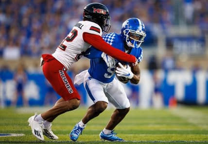Sep 24, 2022; Lexington, Kentucky, USA; Kentucky Wildcats wide receiver Tayvion Robinson (9) receives a pass during the first quarter against the Northern Illinois Huskies at Kroger Field. Mandatory Credit: Jordan Prather-USA TODAY Sports
