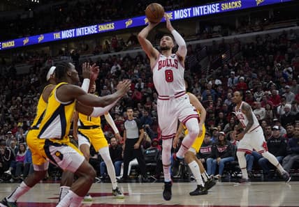 Mar 5, 2023; Chicago, Illinois, USA; Indiana Pacers guard Bennedict Mathurin (00) defends Chicago Bulls guard Zach LaVine (8) during the second quarter at United Center. Mandatory Credit: David Banks-USA TODAY Sports