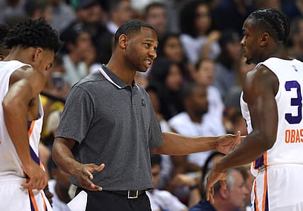 Phoenix-Suns-assistant-Willie-Green