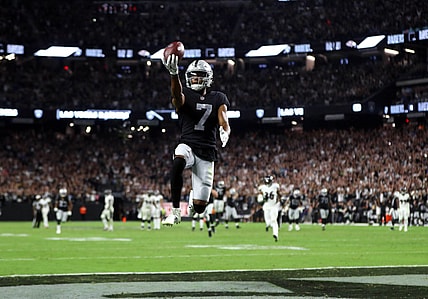 raiders wide receiver Zay Jones