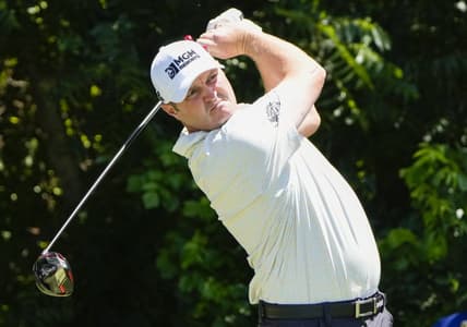 May 26, 2022; Fort Worth, Texas, USA; Jason Kokrak plays his shot from the sixth tee during the first round of the Charles Schwab Challenge golf tournament. Mandatory Credit: Jim Cowsert-USA TODAY Sports