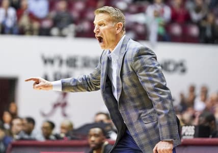 Jan 31, 2023; Tuscaloosa, Alabama, USA; Alabama Crimson Tide head coach Nate Oats during the second half at Coleman Coliseum. Mandatory Credit: Marvin Gentry-USA TODAY Sports