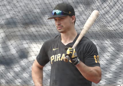 Jun 29, 2023; Pittsburgh, Pennsylvania, USA; Pittsburgh Pirates left fielder Bryan Reynolds (10) in the batting cage before the game against the San Diego Padres at PNC Park. Mandatory Credit: Charles LeClaire-USA TODAY Sports