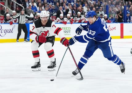 NHL: New Jersey Devils at Toronto Maple Leafs