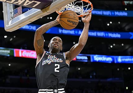 Jan 24, 2023; Los Angeles, California, USA; Los Angeles Clippers forward Kawhi Leonard (2) dunks in the second half against the Los Angeles Lakers at Crypto.com Arena. Mandatory Credit: Jayne Kamin-Oncea-USA TODAY Sports