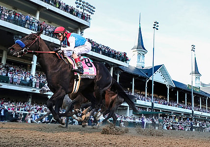 John Velazquez, aboard Medina Spirit, wins the Kentucky Derby.Derbyclevenger02