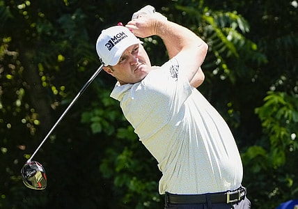 May 26, 2022; Fort Worth, Texas, USA; Jason Kokrak plays his shot from the sixth tee during the first round of the Charles Schwab Challenge golf tournament. Mandatory Credit: Jim Cowsert-USA TODAY Sports