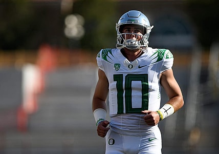 Oregon's quarterback Bo Nix (10) warms up before the game against Texas Tech, Saturday, Sept. 9, 2023, at Jones AT&T Stadium.