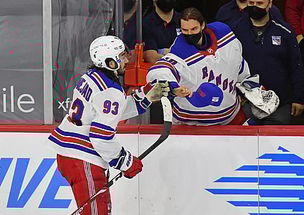 oMar 25, 2021; Philadelphia, Pennsylvania, USA; New York Rangers goaltender Alexandar Georgiev (40) tries to give  center Mika Zibanejad (93) a hat after he scored his third goal of the game against the Philadelphia Flyers during the second period at Wells Fargo Center. Mandatory Credit: Eric Hartline-USA TODAY Sports