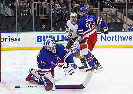 Jonathan Quick (Photo/Screenshot- New York Rangers PR via Twitter)