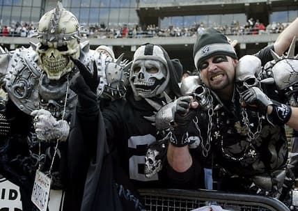 Oakland Raiders fans