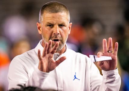 Florida Gators head coach Billy Napier thanks his team for a good scrimmage after Blue beat Orange 34-0 as the Florida Gators scrimmaged themselves during the annual Orange and Blue spring game at Ben Hill Griffin Stadium in Gainesville, FL, Thursday afternoon, April 14, 2022. [Doug Engle/Ocala Star Banner]2022

Oca Orangeandbluegame