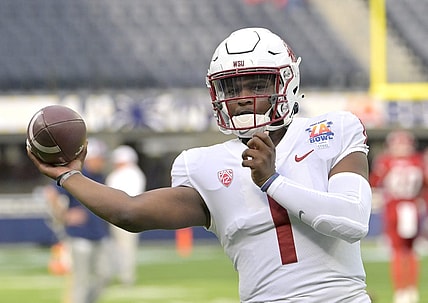 Dec 17, 2022; Inglewood, CA, USA;  Washington State Cougars quarterback Cameron Ward (1) warms up prior to the game against the Fresno State Bulldogs at SoFi Stadium. Mandatory Credit: Jayne Kamin-Oncea-USA TODAY Sports