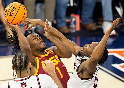USC Trojans player Isaiah Collier (1) goes up for a layup as Auburn Tigers take on USC Trojans at Neville Arena in Auburn, Ala., on Sunday, Dec. 17, 2023. Auburn Tigers defeated USC Trojans 91-75.