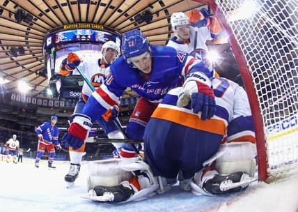 Golden Knights acquire
