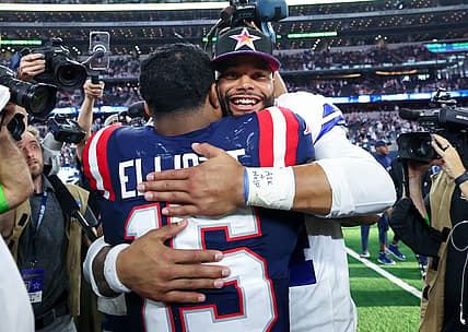 Dallas Cowboys running back Ezekiel Elliott