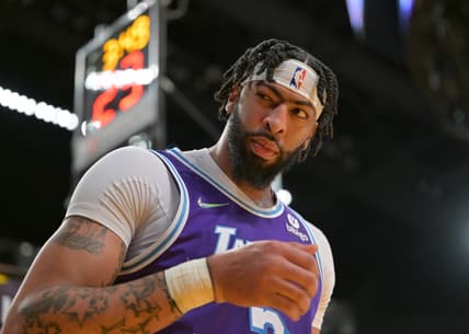Anthony Davis against the New York knicks