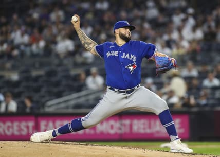 Sep 8, 2021; Bronx, New York, USA;  Toronto Blue Jays pitcher Alex Manoah (6) pitches in the first inning against the New York Yankees at Yankee Stadium. Mandatory Credit: Wendell Cruz-USA TODAY Sports
