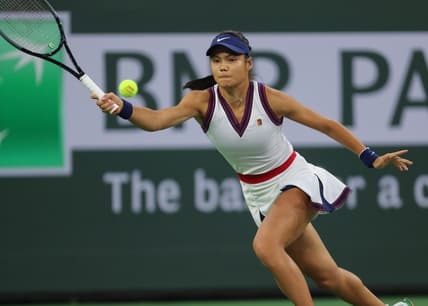 Emma Raducanu runs down a shot during her match against Aliaksandra Sasnovich at the BNP Paribas Open in Indian Wells, Friday, October 8, 2021.

Bnp Paribas Friday 11