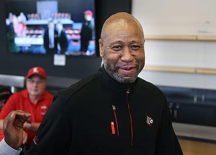 Milt Wagner enters the room where Kenny Payne will be announced as the new head coach of the Louisville basketball team at the KFC Yum Center.March 18, 2022

Kennypayne 16