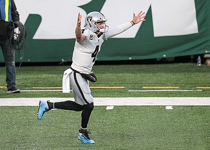 Derek Carr