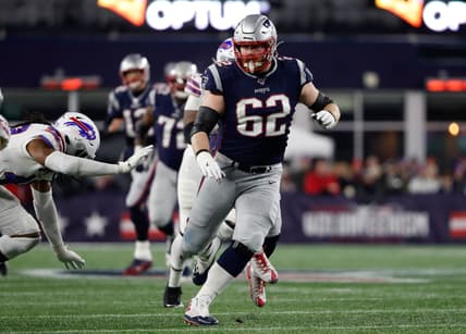 NFL free agents: Joe Thuney
