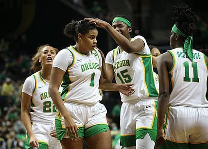 Oregon's Nyara Sabally, center, is congradulated by teammates during the game against Arizona in Eugene Saturday Jan. 15, 2022.

Fb Eug 011522 Uo Women Bkb 21