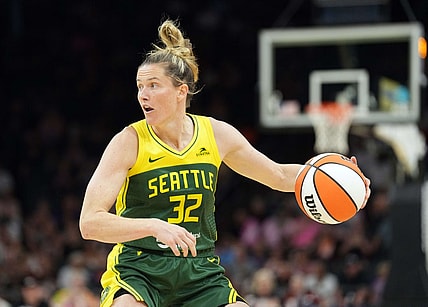Aug 5, 2023; Phoenix, Arizona, USA; Seattle Storm guard Sami Whitcomb (32) dribbles against the Phoenix Mercury during the second half at Footprint Center. Mandatory Credit: Joe Camporeale-USA TODAY Sports