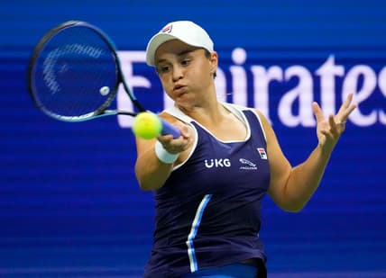Sep 4, 2021; Flushing, NY, USA; Ashleigh Barty of Australia hits to Shelby Rogers of the USA on day six of the 2021 U.S. Open tennis tournament at USTA Billie Jean King National Tennis Center. Mandatory Credit: Robert Deutsch-USA TODAY Sports