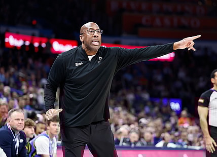 Sacramento Kings news, MIke Brown