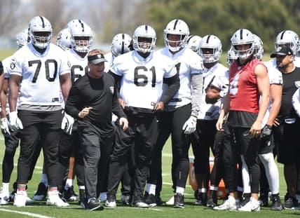 Las Vegas Raiders release Rodney Hudson