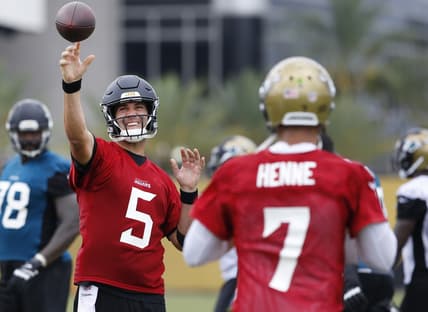 Jaguars quarterbacks Blake Bortles and Chad Henne