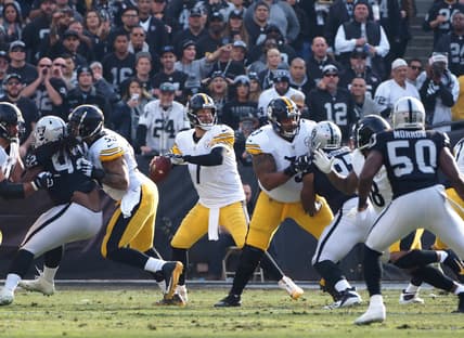 NFL: Pittsburgh Steelers at Oakland Raiders