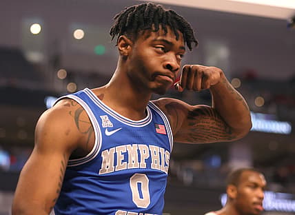 Memphis Tigers guard Earl Timberlake flexes to celebrate making a shot while being fouled against the Houston Cougars during their AAC Tournament Championship at Dickies Arena in Fort Worth, TX on Sunday, March 13, 2022.

Jrca9665