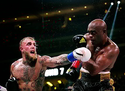 October 29, 2022; Glendale, Ariz; USA; Jake Paul throws a punch at Anderson Silva during a bout at Desert Diamond Arena.

Best 02